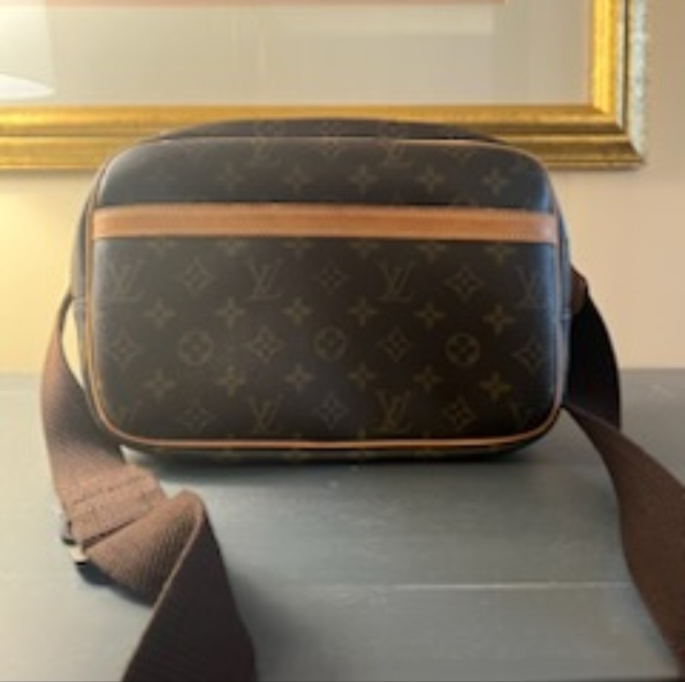 ❌️❌️SOLD❌️❌️Louis Vuitton Monogram Reporter Shoulder/Crossbody Bag